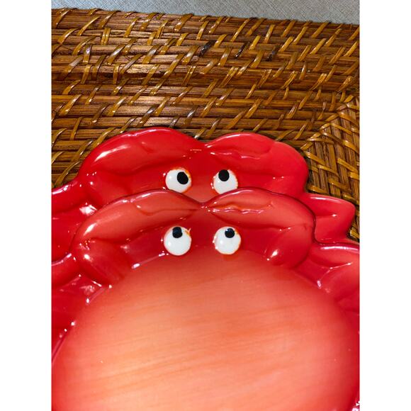 Set of 2 Red Crab Ceramic Dishes Microwave Dishwasher Safe GUC Lot - Picture 5 of 6